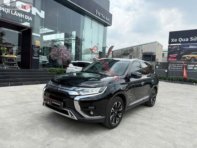 Xe Mitsubishi Outlander 2.0 CVT 2021