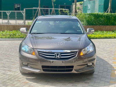 Honda Accord 3.5 V6 2012 3.5 AT - 67000 km