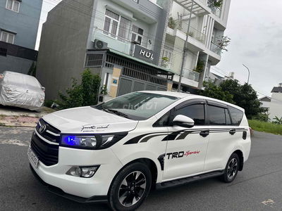 Toyota Innova 2016 2.0E máy số Rin
