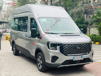 Xe Ford Transit Premium 2025