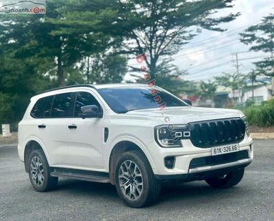 Xe Ford Everest Titanium Plus 2.0L 4x4 AT 2023