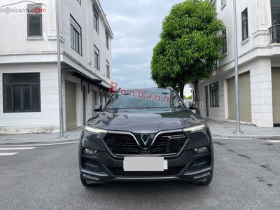 Xe VinFast Lux SA 2.0 Plus 2.0 AT 2020