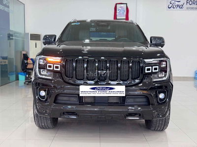 Ford Everest 2023 Titanium+ 2.0 AT 4x4 - 28000 km