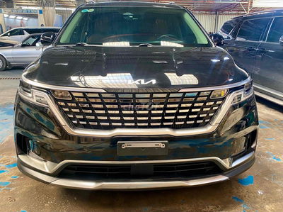 KIA CARNIVAL 2.2D SIGNATURE 2023 18.000KM MỚI CỨNG