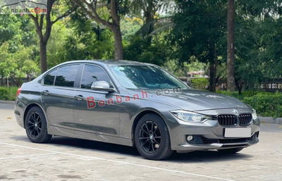 Xe BMW 3 Series 320i 2013
