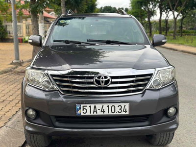 Toyota Fortuner 2012 2.7V 4x2 AT - 100000 km