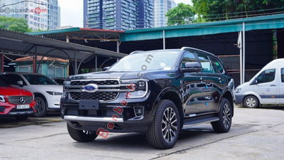 Xe Ford Everest Platinum 2.0L 4x4 AT 2025