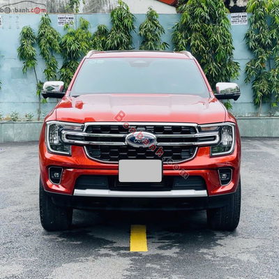 Xe Ford Everest Titanium 2.0L 4x2 AT 2023