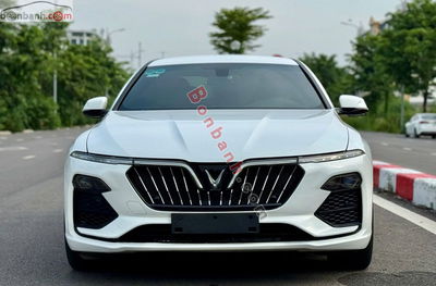 Xe VinFast Lux A 2.0 Tiêu chuẩn 2022