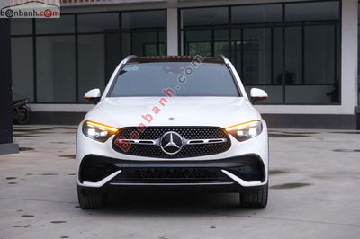 Xe Mercedes Benz GLC 300 4Matic 2023