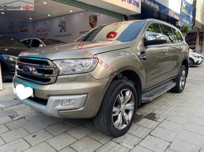 Xe Ford Everest Titanium 2.2L 4x2 AT 2016
