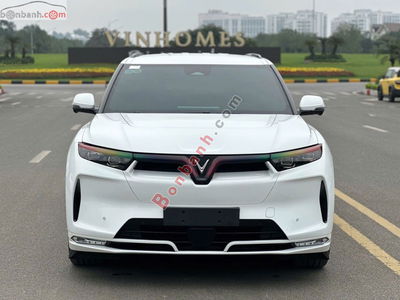 Xe VinFast VF9 Plus 2024