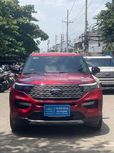 Ford Explorer 2022 - XE XHĐ CÔNG TY