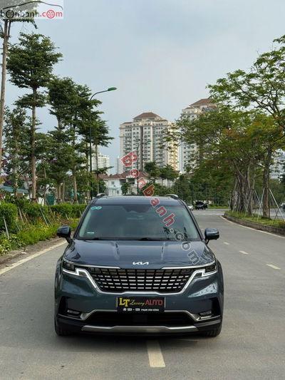 Xe Kia Carnival Signature 2.2D 2022