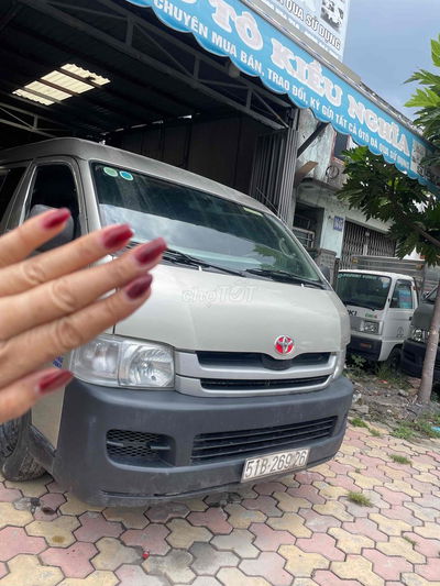 Toyota Hiace 2008 - 123456 km