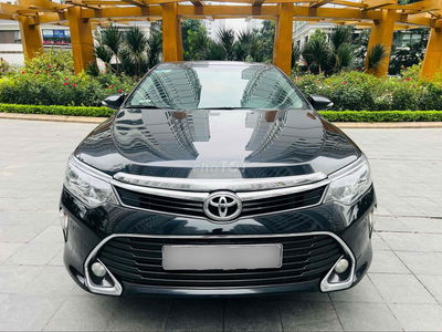 Toyota Camry 2.5Q 8 vạn km zin xuất sắc 100%