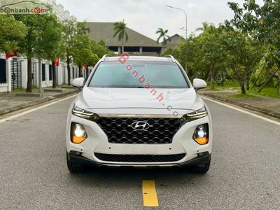 Xe Hyundai SantaFe Cao cấp 2.4L HTRAC 2021