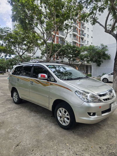 Toyota Innova 2007 G gia đình xịn. Không dịch vụ