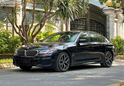 Xe BMW 5 Series 520i M Sport 2023