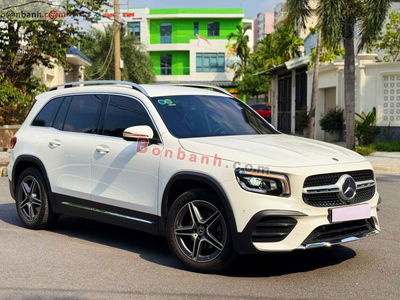 Xe Mercedes Benz GLB 200 AMG 2022