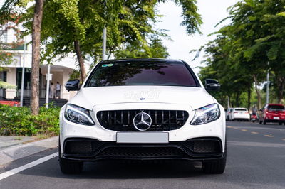 Mercedes Benz C300 AMG 2015 - 82000 km
