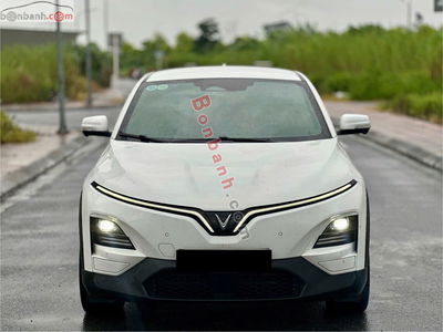 Xe VinFast VF6 Plus 2024