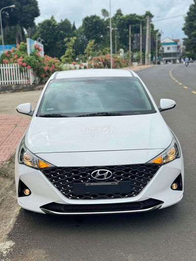Bán xe ACCENT 2022 AT gốc DakLak cực đep