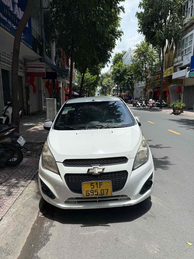 Chevrolet Spark 2016 1.2 LS 2016 số sàn màu trắng