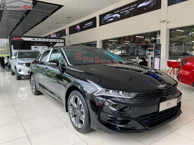 Xe Kia K5 Premium 2.0 AT 2025
