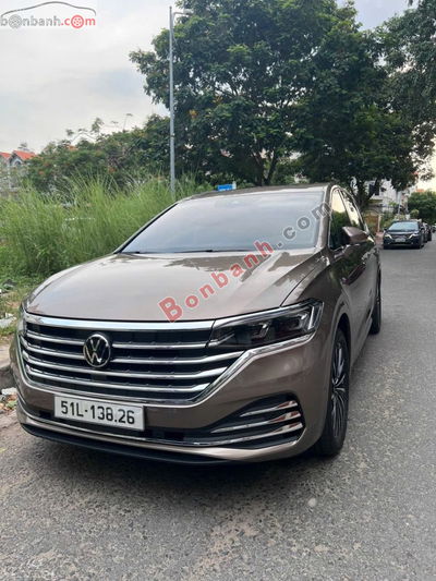 Xe Volkswagen Viloran Luxury 2024