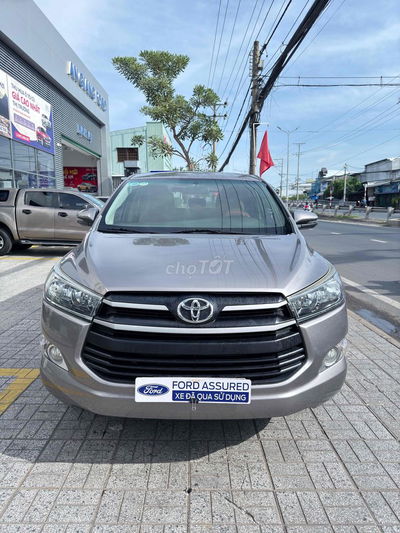 Toyota Innova 2020 2.0E