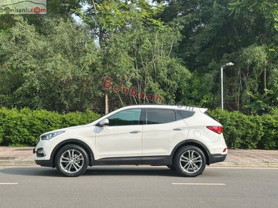 Xe Hyundai SantaFe 2.2L 4WD 2017