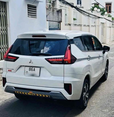 Mitsubishi Xpander 2022 AT Premium - 160000 km