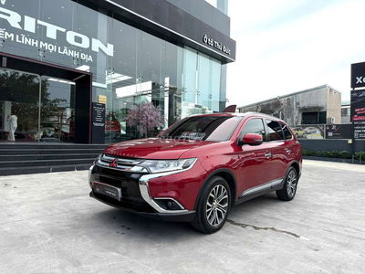 MITSUBISHI OUTLANDER PRE 2019 ĐỎ - ODO 98800KM