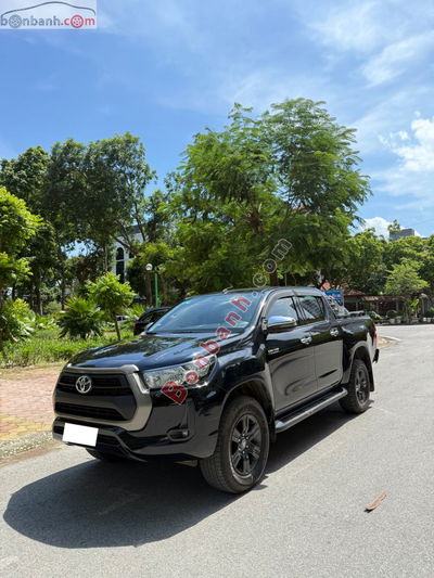 Xe Toyota Hilux 2.4L 4x2 AT 2020