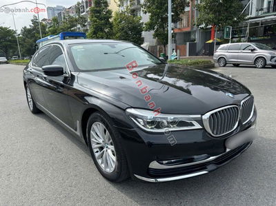 Xe BMW 7 Series 730Li 2016