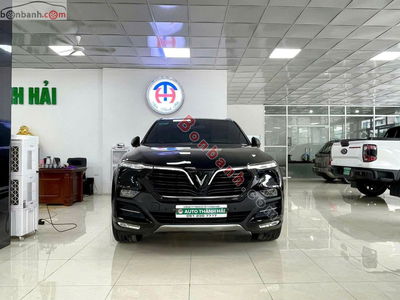 Xe VinFast Lux SA 2.0 Premium 2.0 AT 2019