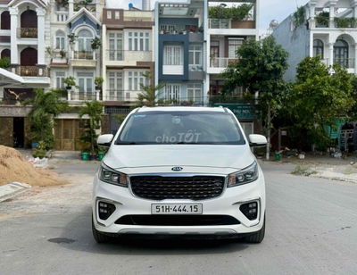 SEDONA 3.3 2020 XĂNG FULL ,HỖ TRỢ VAY 70% XE CHẤT