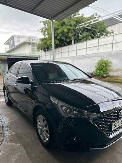 Hyundai Accent 2022 1.4 AT - 73000 km