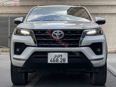 Xe Toyota Fortuner 2.4L 4x2 AT 2022