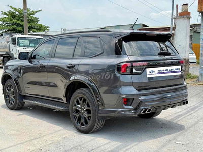 Ford Everest Sport 2023 Đi Lướt Lên Bodykit Victor
