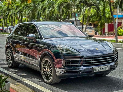 Porsche Cayenne 3.0 V6 model 2019 1 chủ
