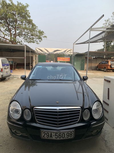 Mercedes Benz E Class 2008 E200 - 180000 km
