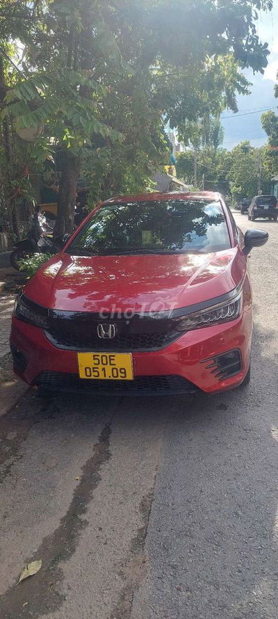 240 2022 RS - 83000 km