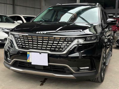 Kia Carnival 2021 2.2D Signature - 40000 km