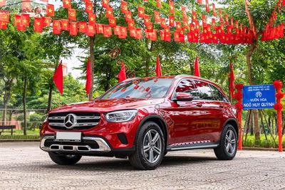 Xe Mercedes Benz GLC 200 2022