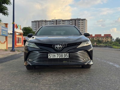 Toyota Camry 2019 2.5Q mẫu mới nhập Thái 1 chủ