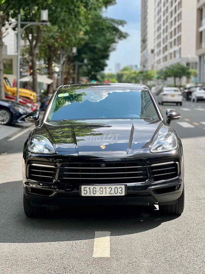 Porsche Cayenne 2018 Base - 81000 km