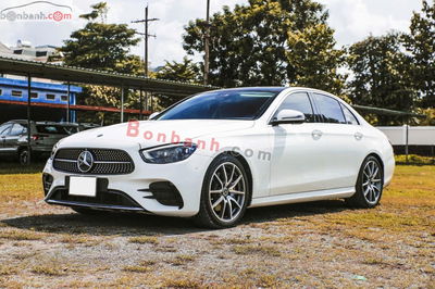 Xe Mercedes Benz E class E300 AMG 2021