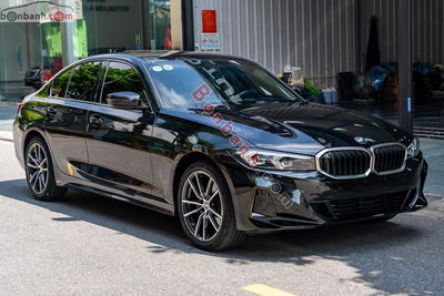 Xe BMW 3 Series 320i Sport Line 2023